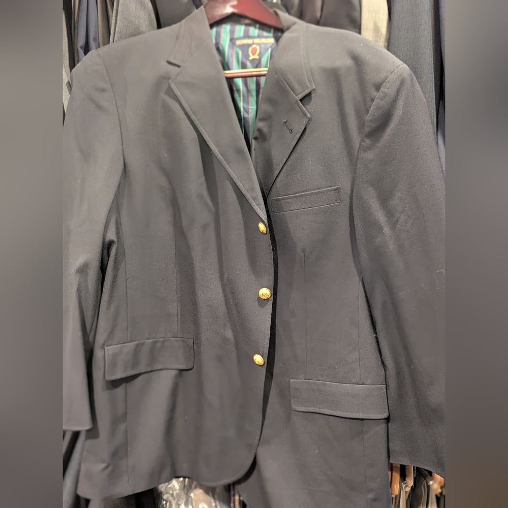 Vintage Tommy Hilfiger Black Blaze. 48R   Green Striped Lining. Single Vent.